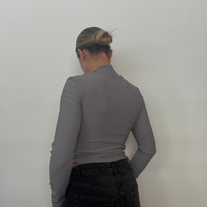 CAMISETA CUELLO RECTO CANALÉ