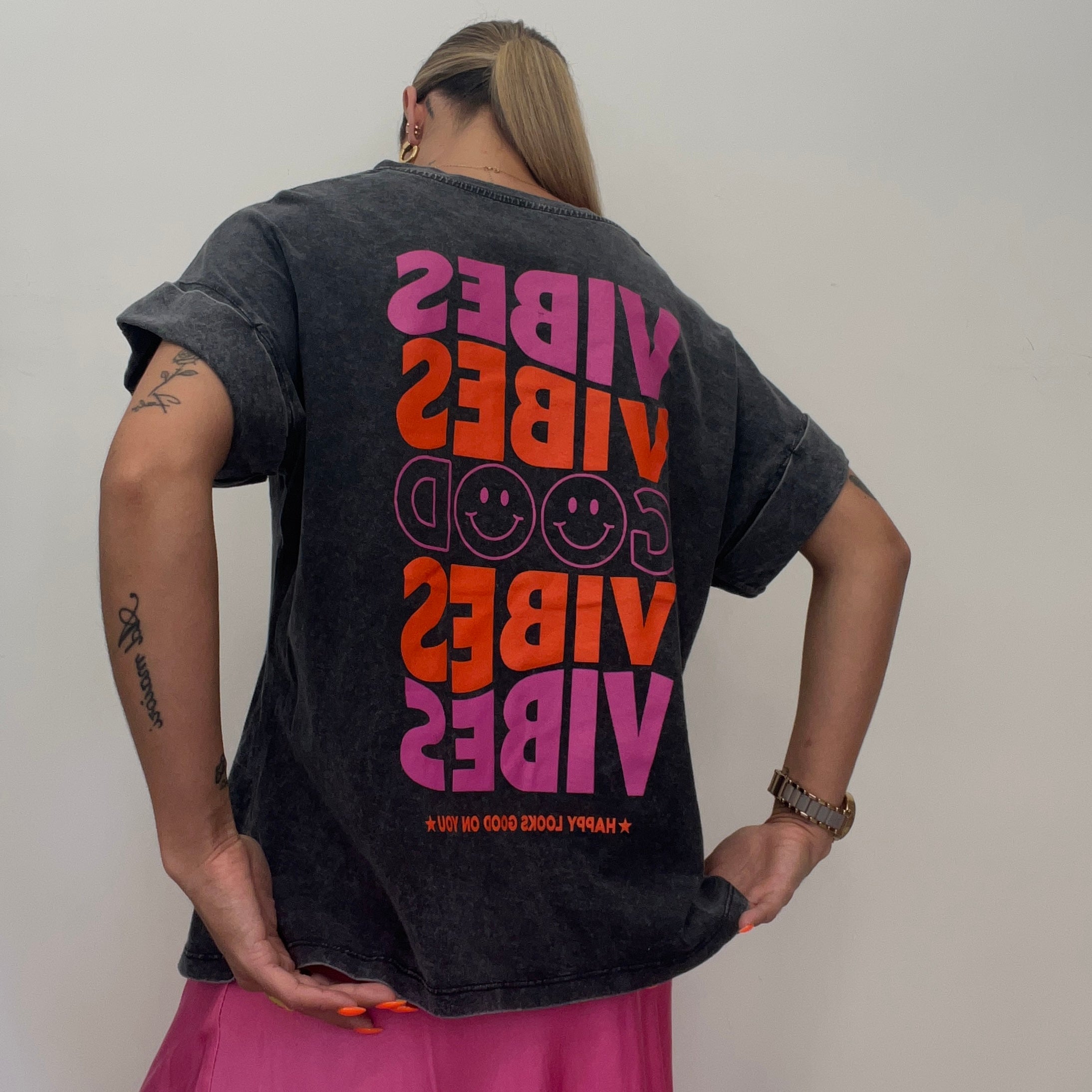 CAMISETA GOOD VIBES