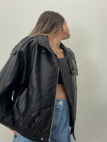 CHAQUETA OVER POLIPIEL NEGRA PREMIUM