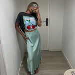 FALDA SATINADA CELESTE
