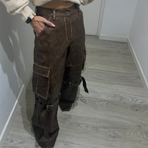 PANTALÓN CUERO PREMIUM