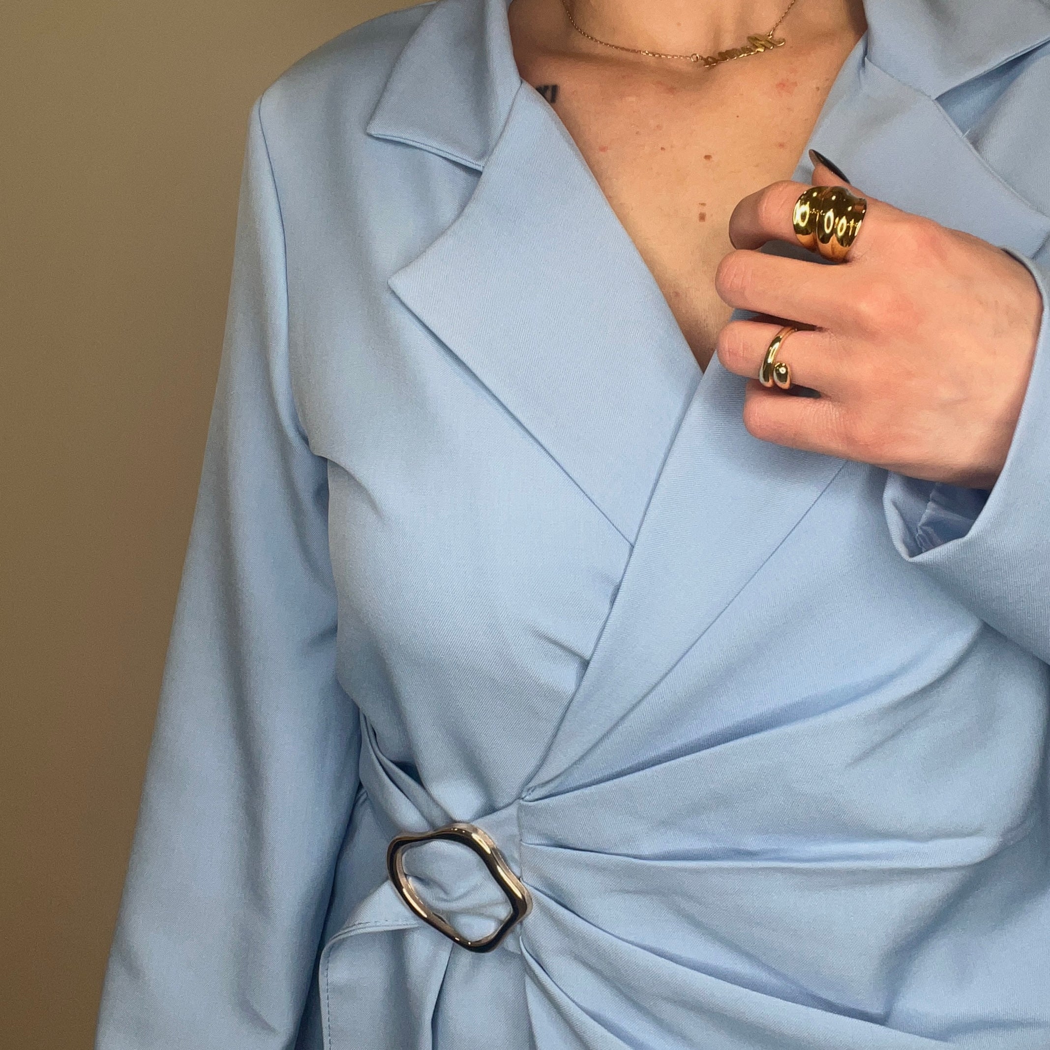 TRAJE ALMA