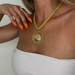 COLLAR SOLEIL