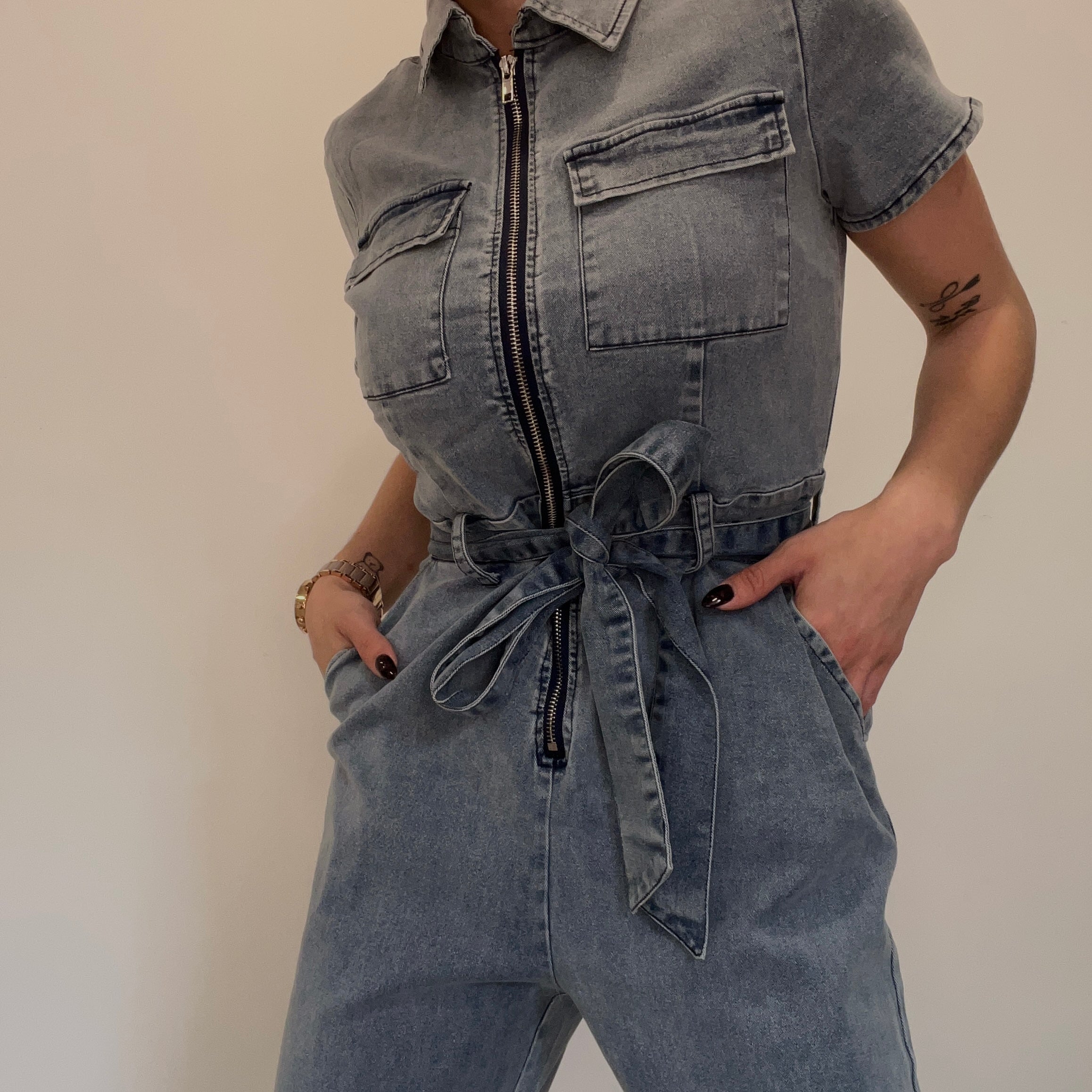MONO DENIM MANGA CORTA