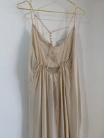 VESTIDO MIDI DETAILS