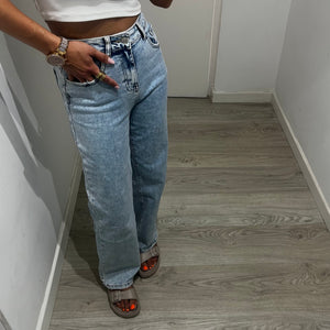 JEANS RECTO PREMIUM