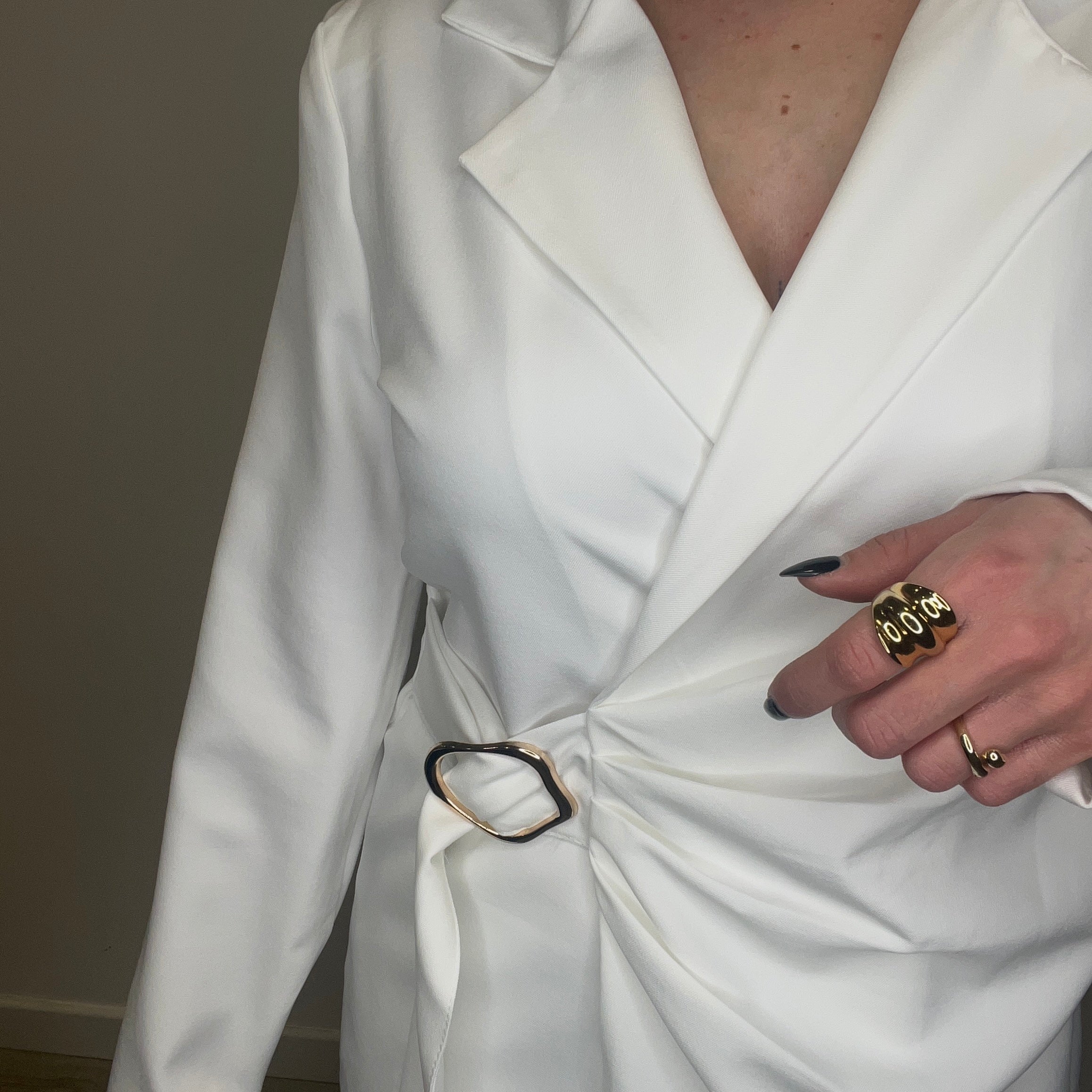 TRAJE ALMA