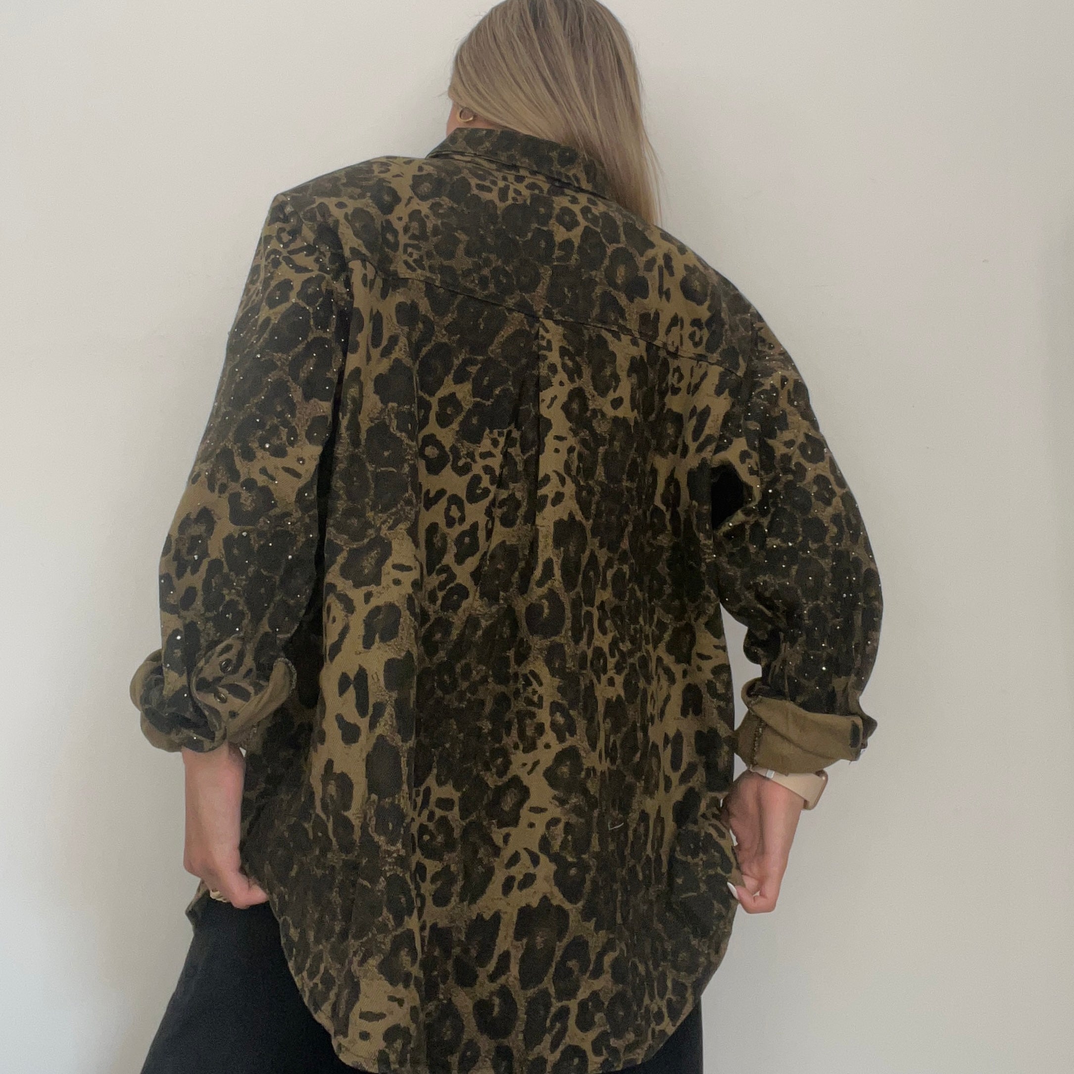 SOBRECAMISA BRILL LEOPARD PREMIUM