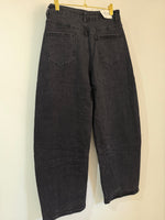JEANS BALLOON CRUZADO NEGRO