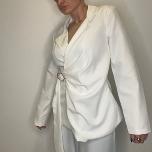 TRAJE ALMA