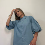 BLUSA ABULLONADA