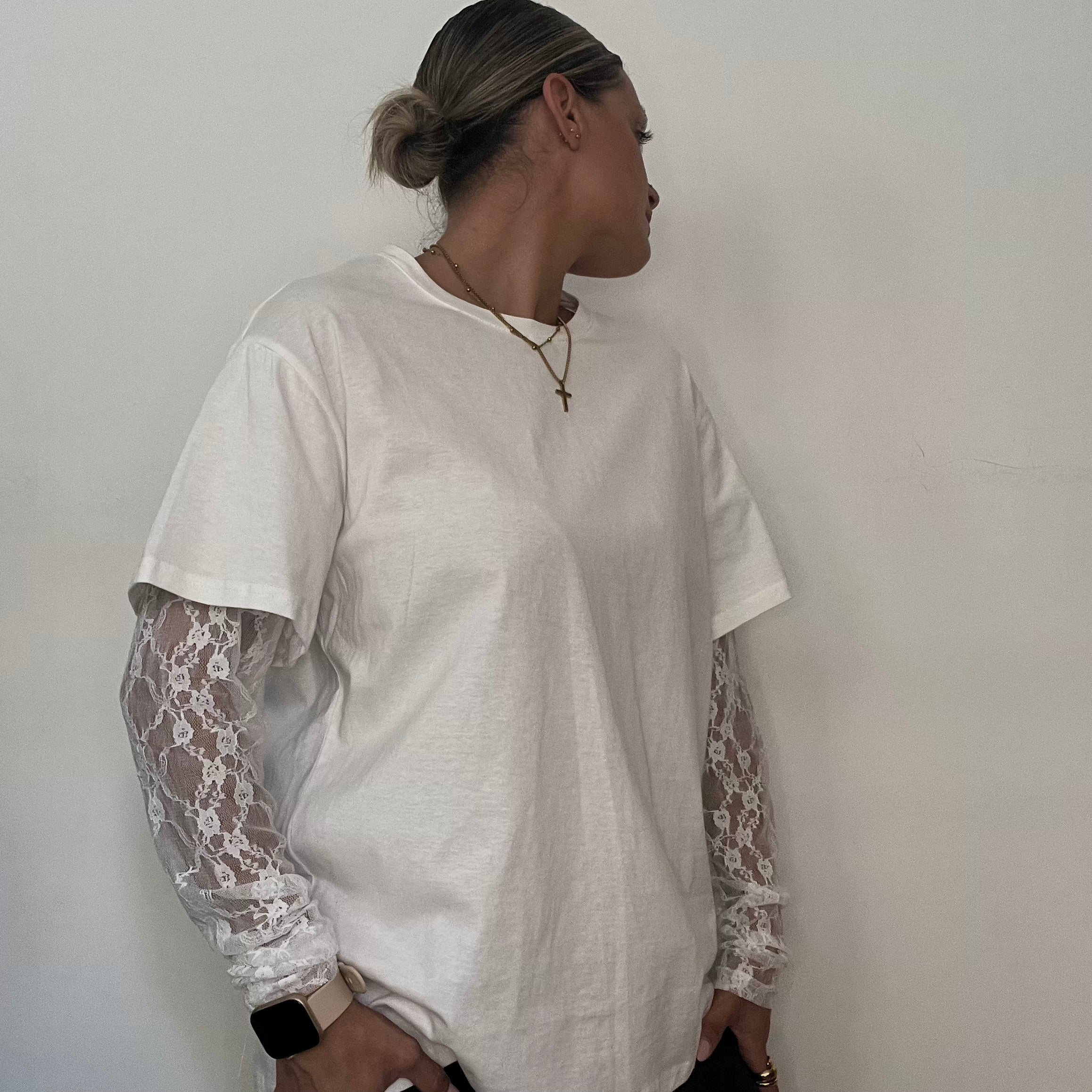 CAMISETA OVER ENCAJE