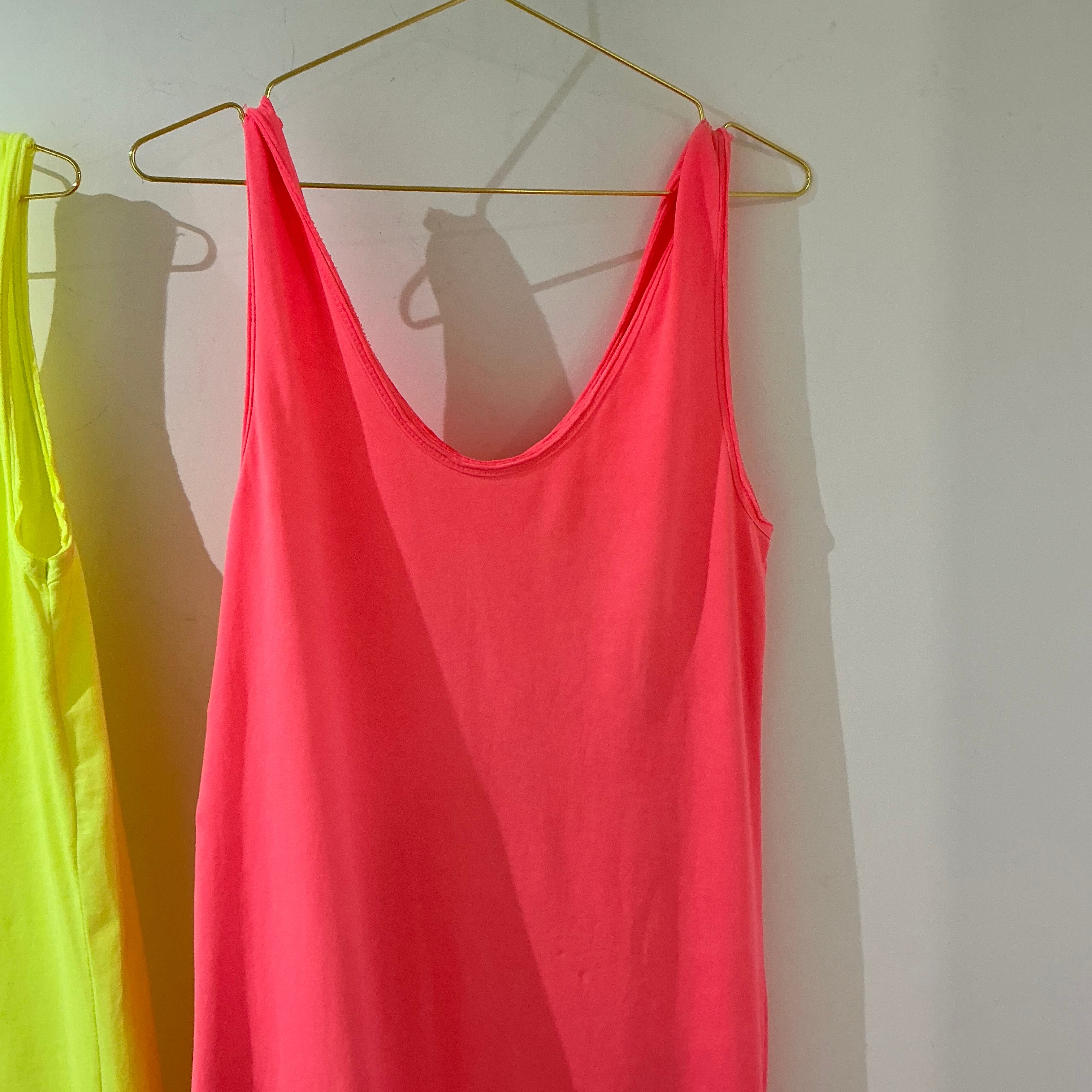 VESTIDO CORAL FLÚOR