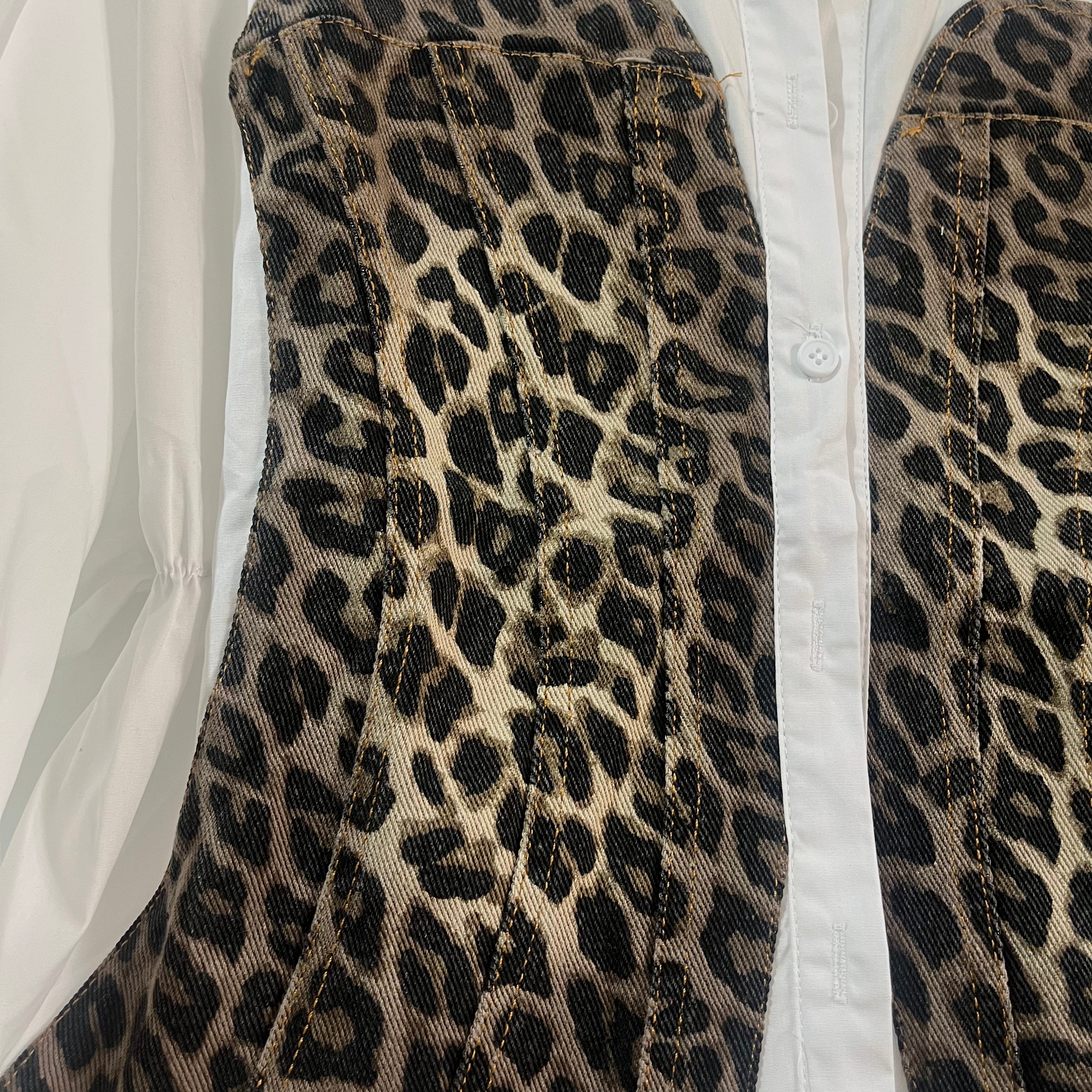 CAMISA FRUNCIDA LEOPARD PREMIUM