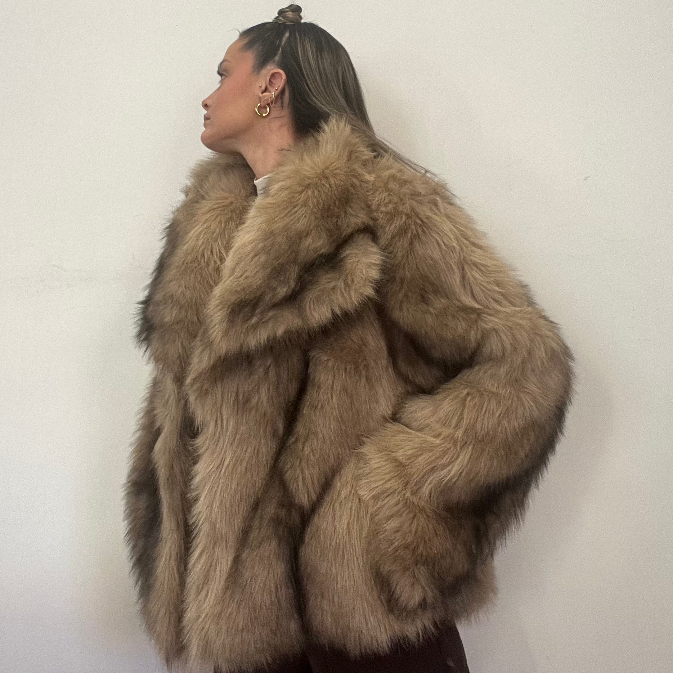 ABRIGO PELO BEIGE AMY