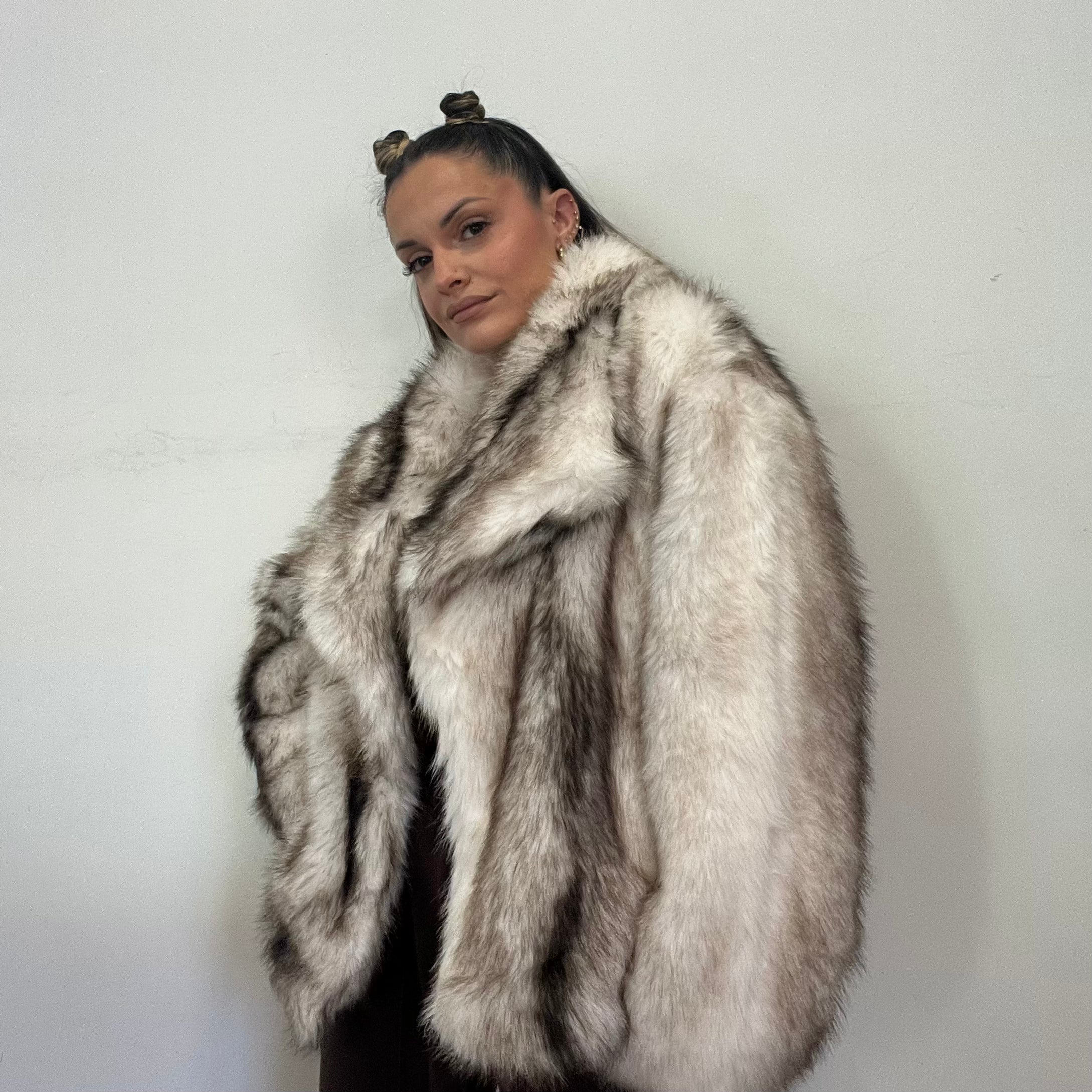 ABRIGO PELO AMY BLANC